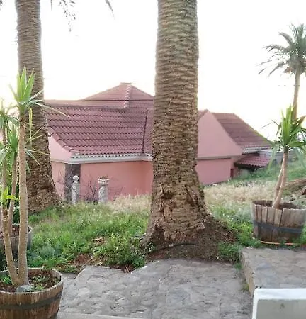 Konukevi Amparo Hayas 2*