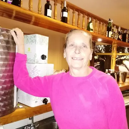 Amparo Hayas Pensión 2*